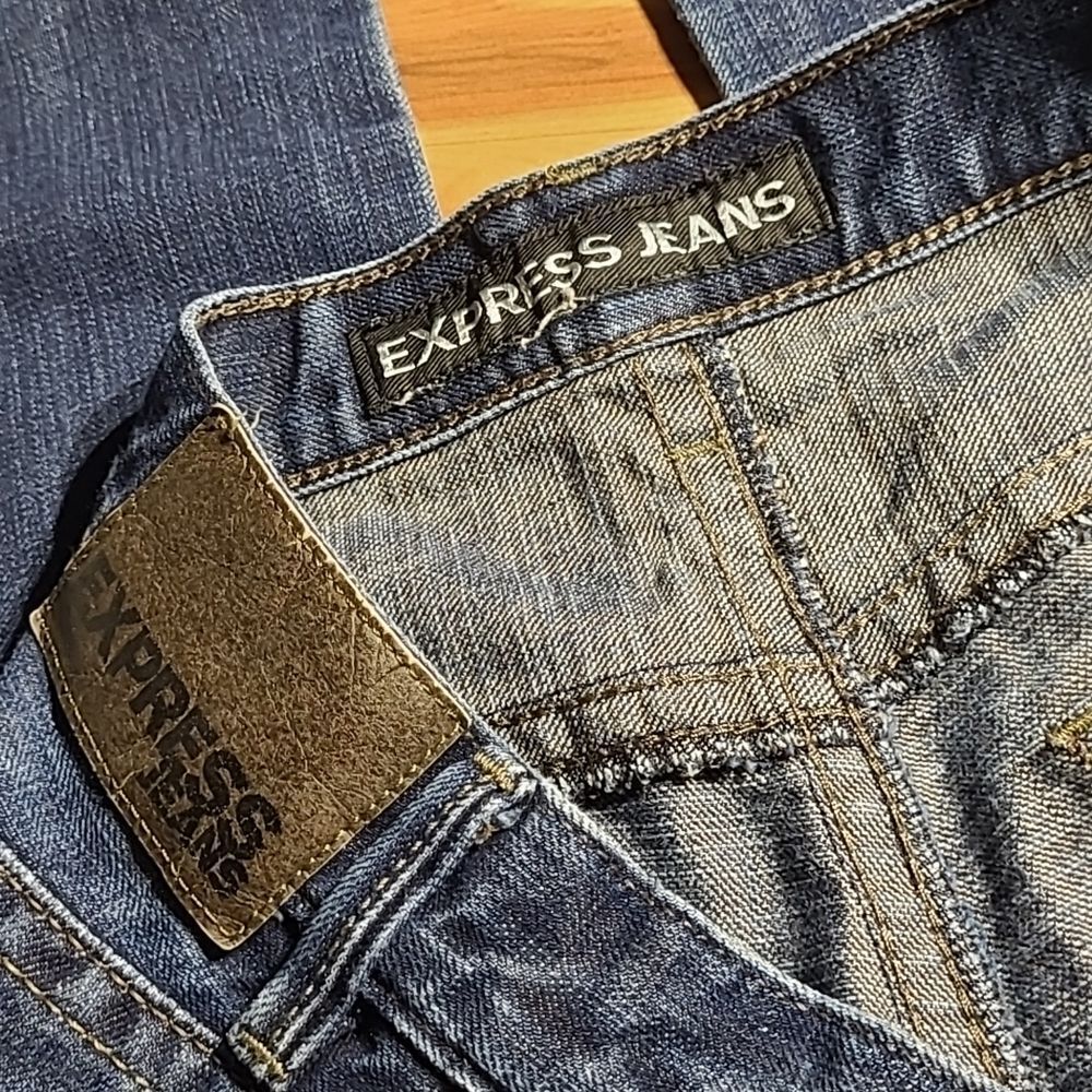 Express Men's Loose Fit Jeans - SIZE 32X32 - Picture 4 of 12